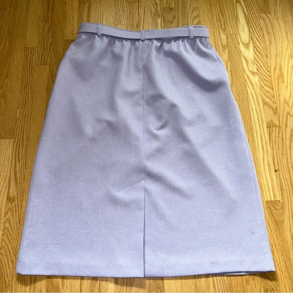TanJay Vintage Lilac Purple Straight/Pencil Skirt with Gold Trim Belt - Picture 7 of 10
